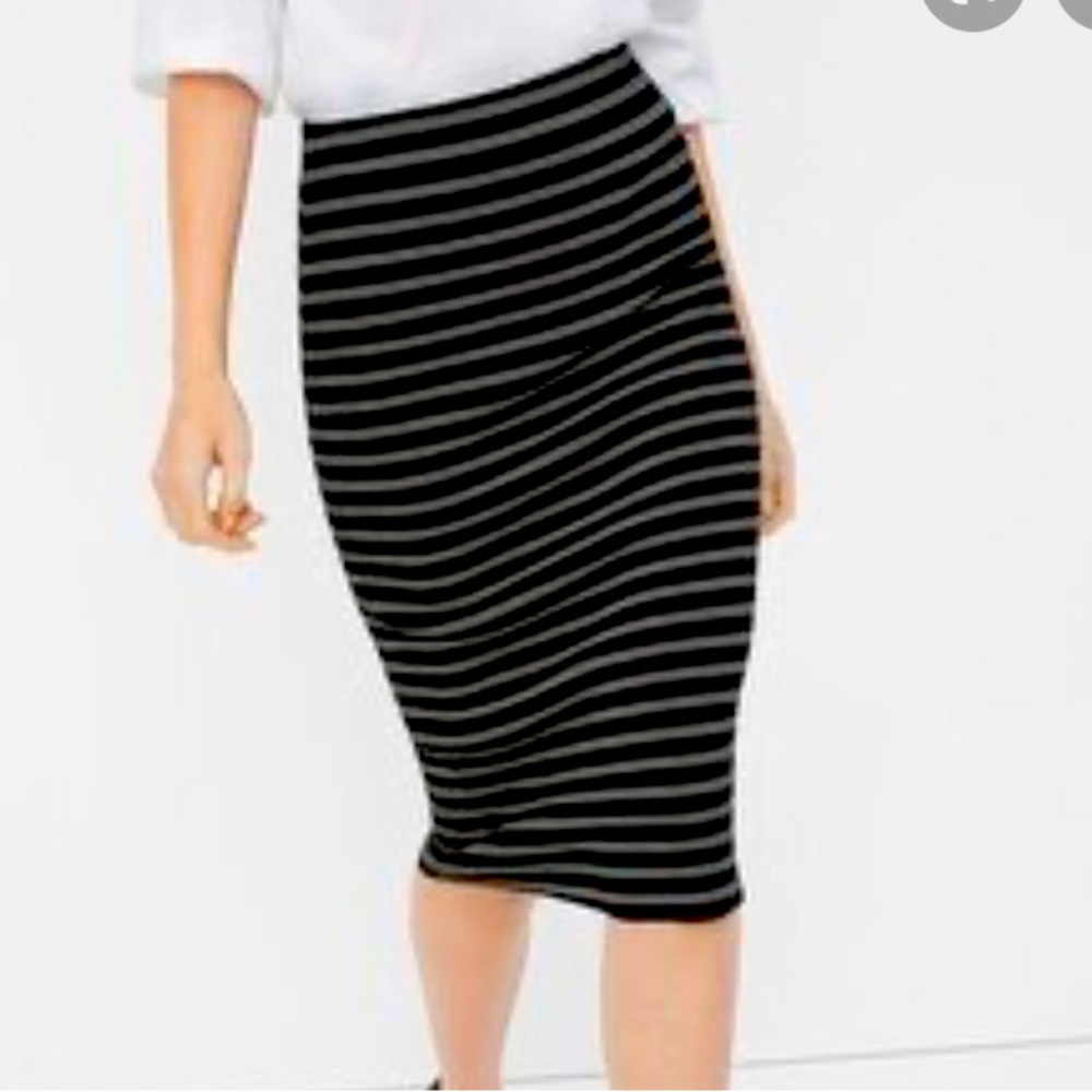 White House Black Market sweater skirt